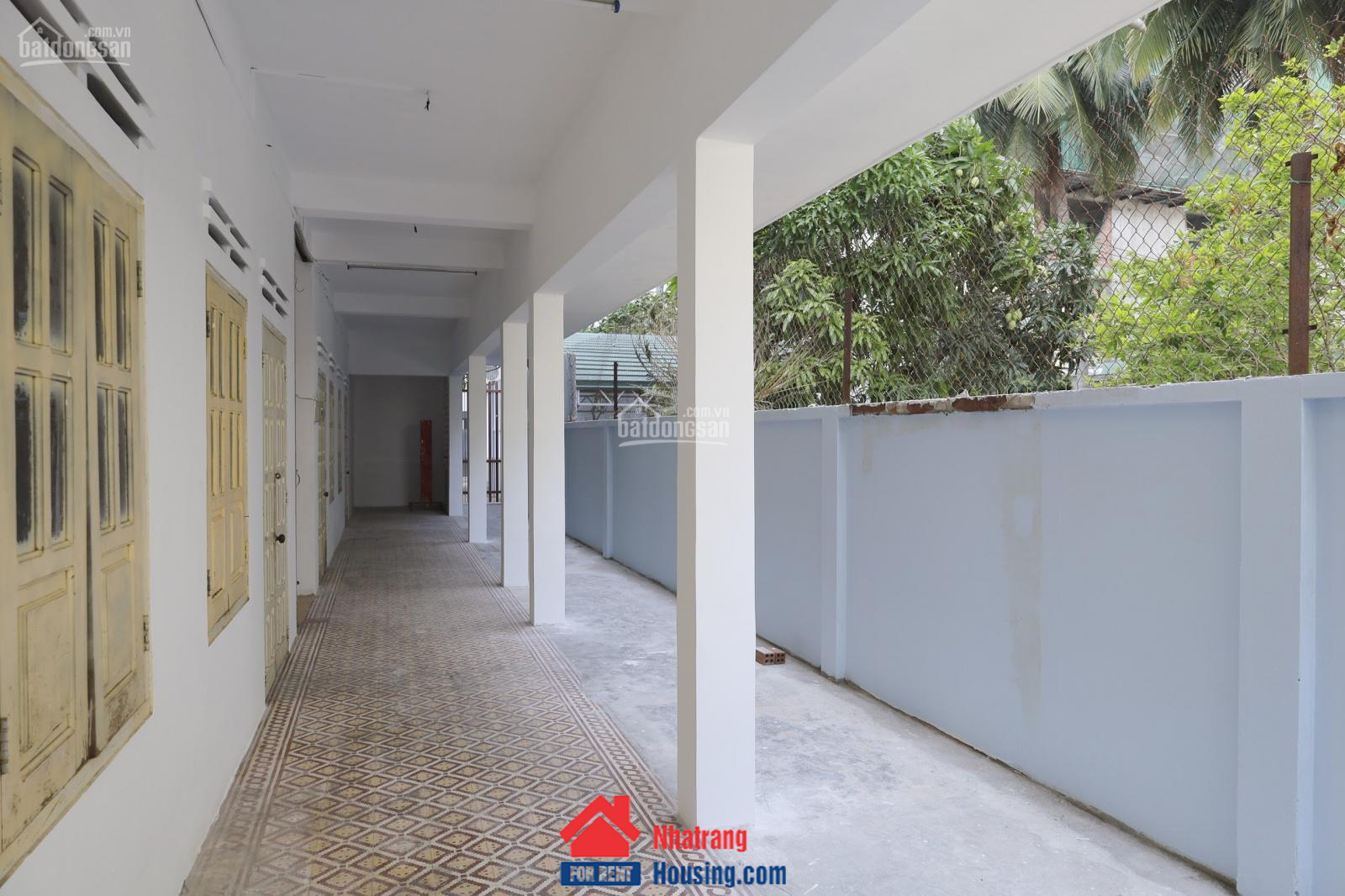 Beautiful business house for rent, 2 floors, in Vinh Hai Ward | 25 million