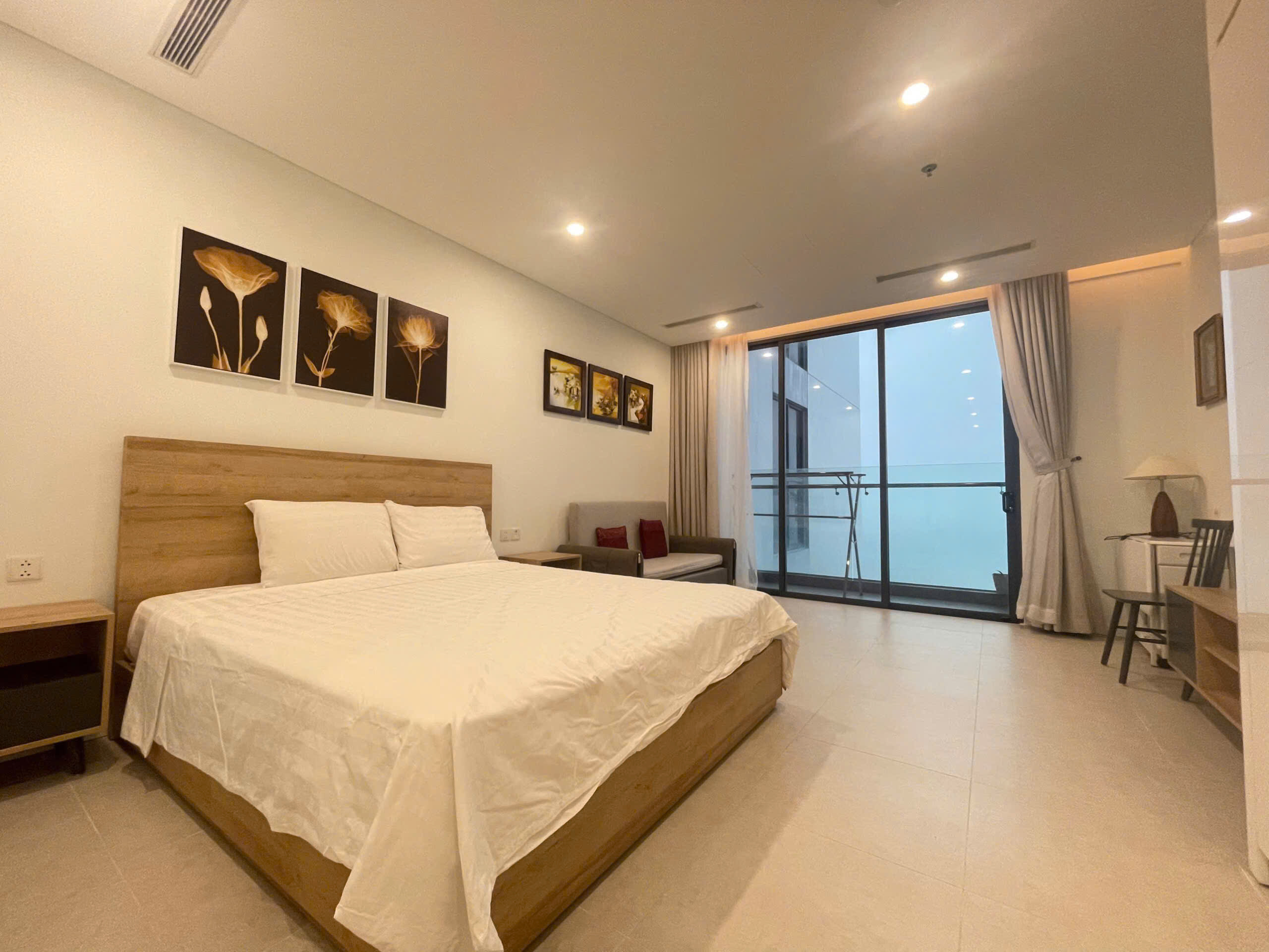 Scenia Bay Nha Trang Apartment for rent | Studio | Sea View |10 million