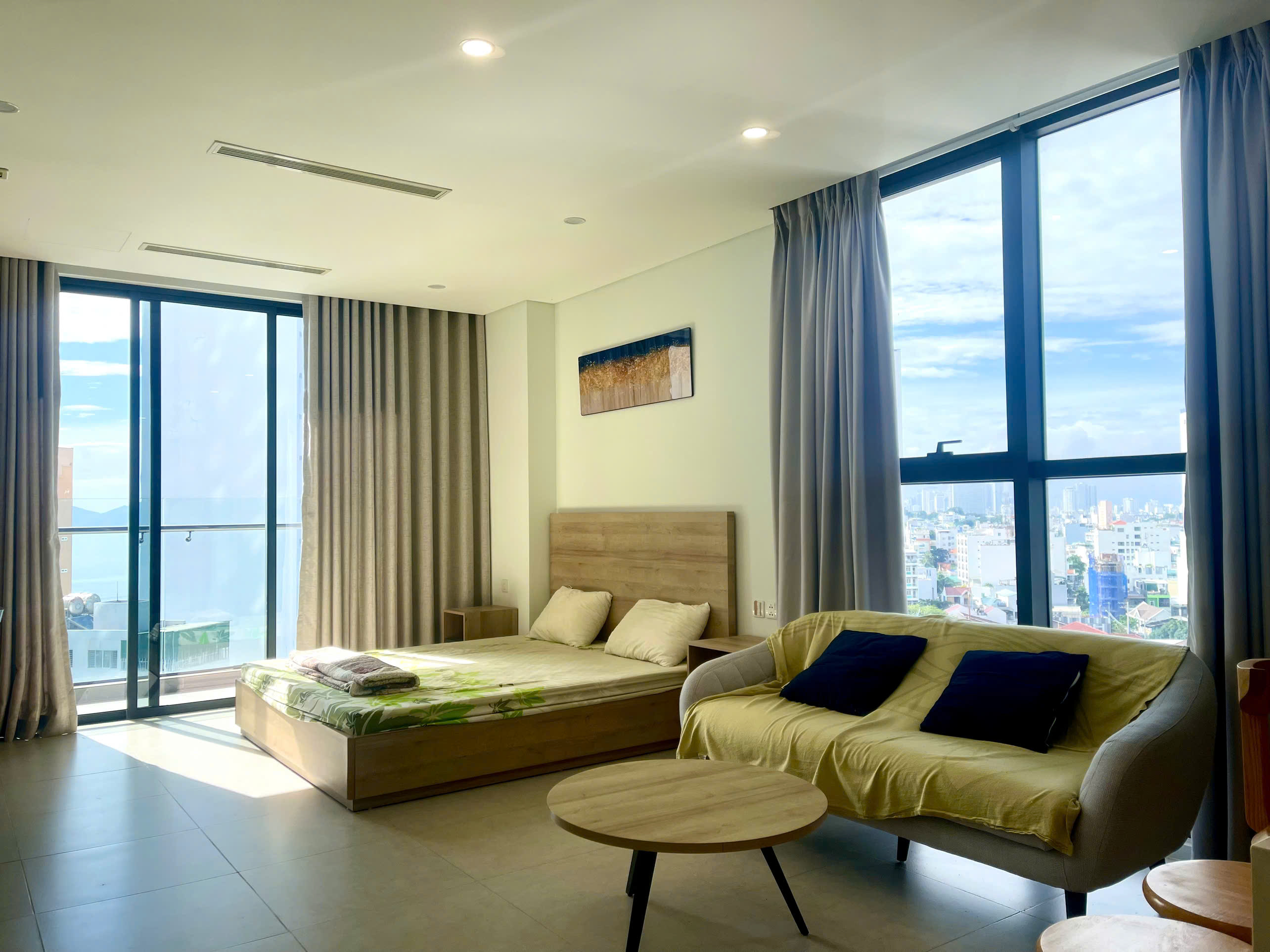 Scenia Bay Nha Trang for rent | One bedroom Plus | Sea view | 12 miliion