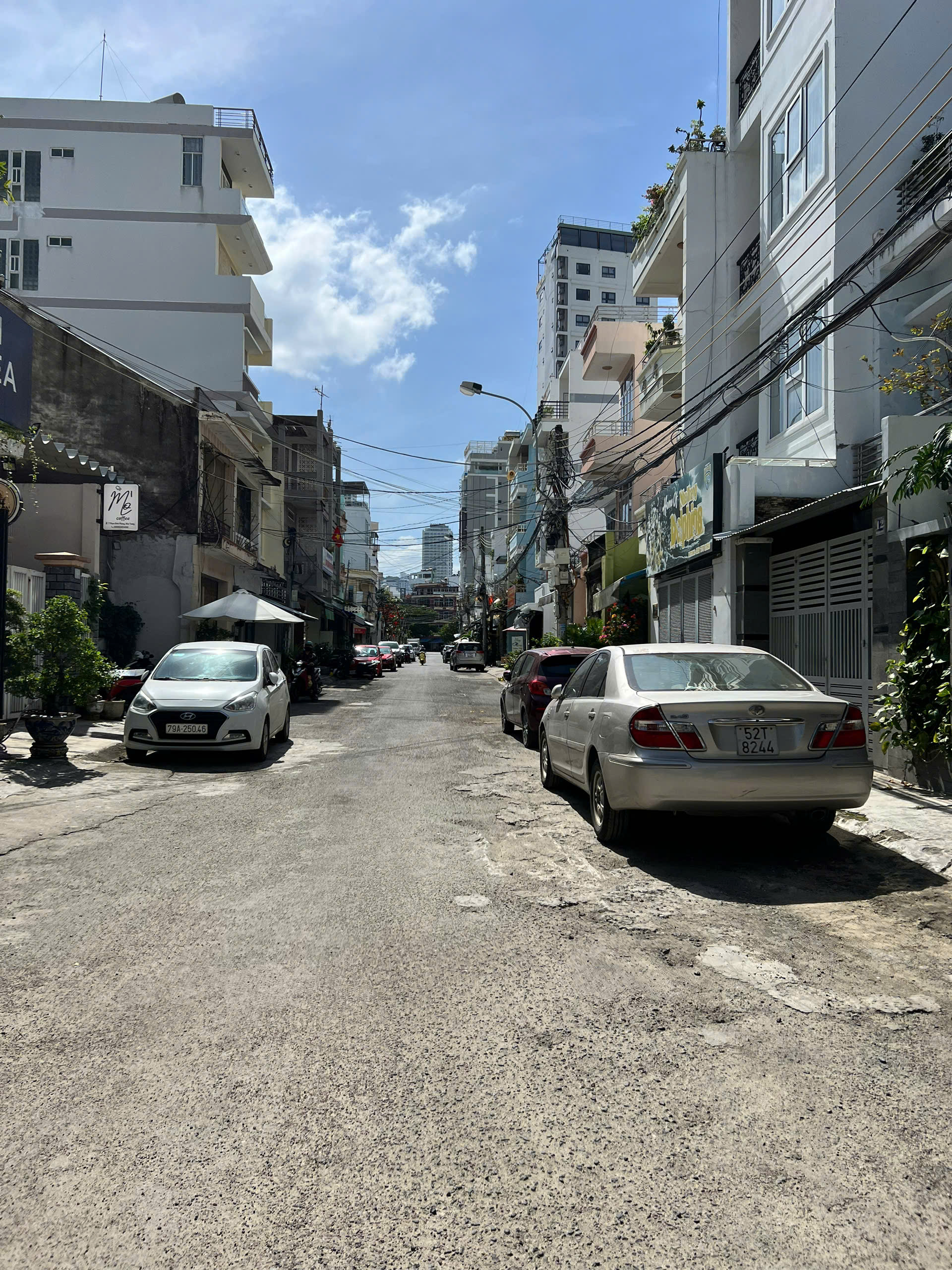 Bán Nhà Phố Đường Phan Đình Phùng, Nha Trang – Cách Biển 500m, Giá Chỉ 110 Triệu/m²