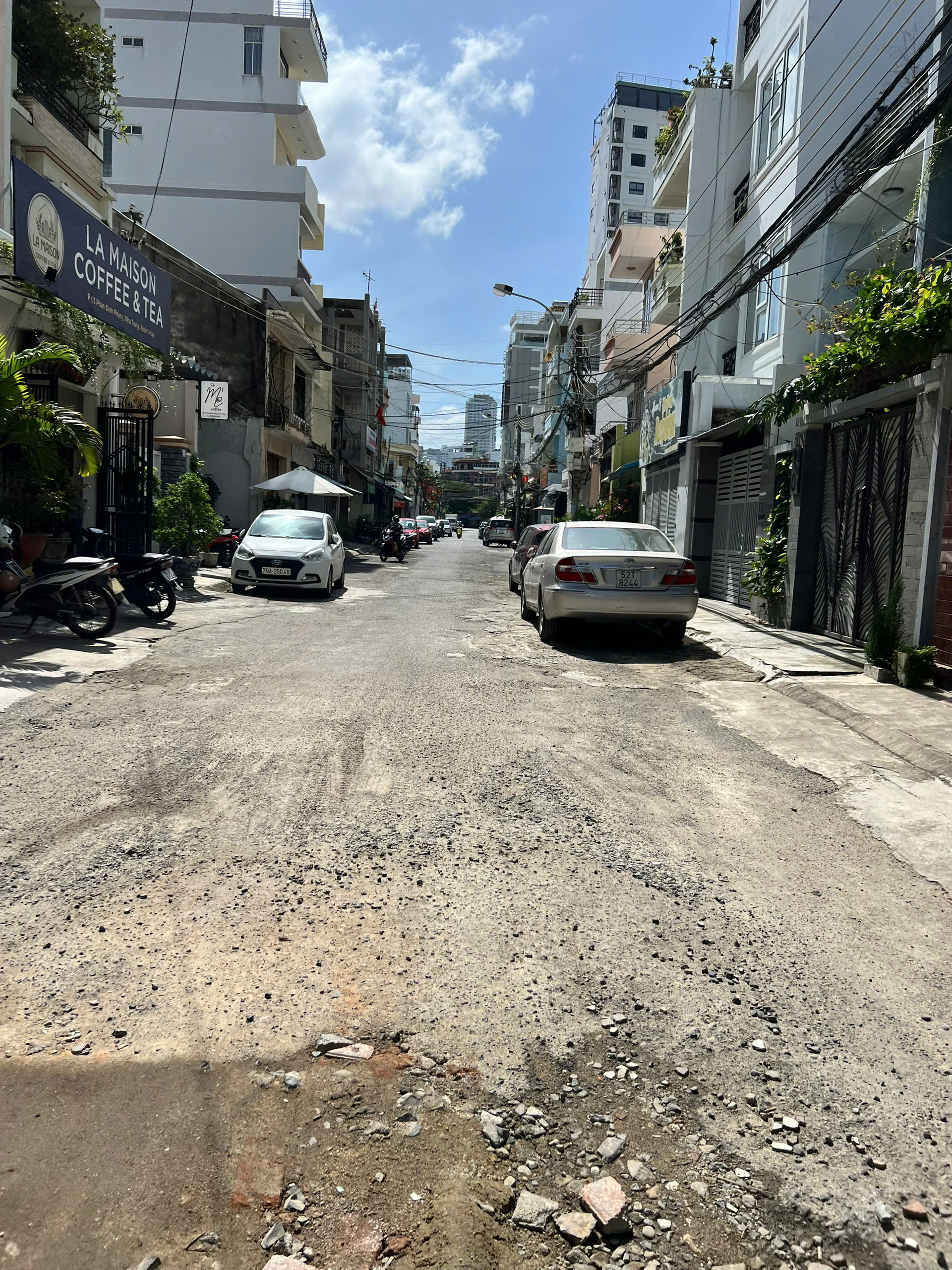 Bán Nhà Phố Đường Phan Đình Phùng, Nha Trang – Cách Biển 500m, Giá Chỉ 110 Triệu/m²