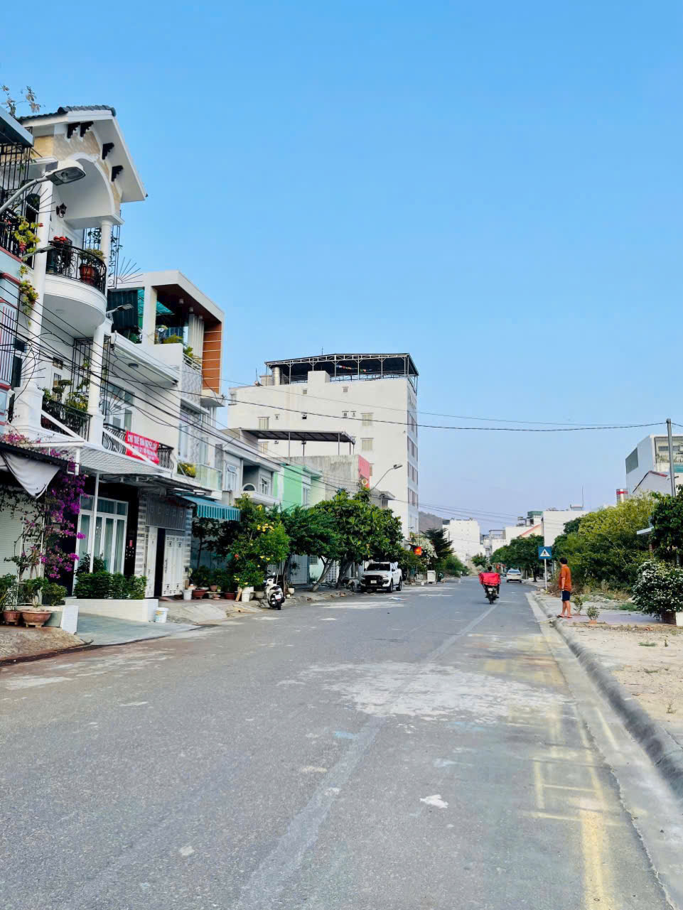 Bán Lô Đất Cặp Triệu Quang Phục Vĩnh Hòa Nha Trang – View Biển, Giá Chỉ 9 Tỷ
