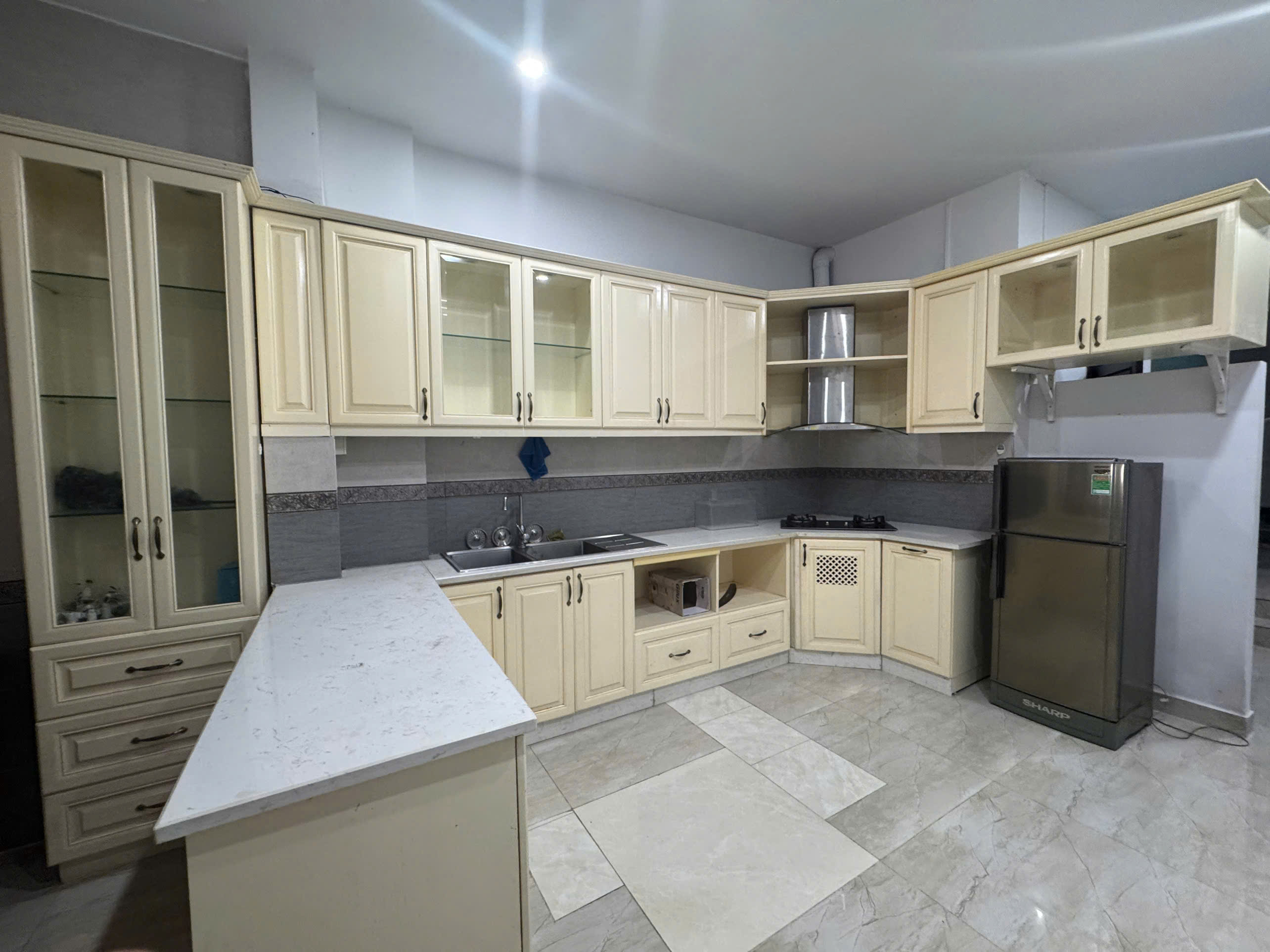 Beautiful house for rent in the north of Nha Trang- Hòn Chồng