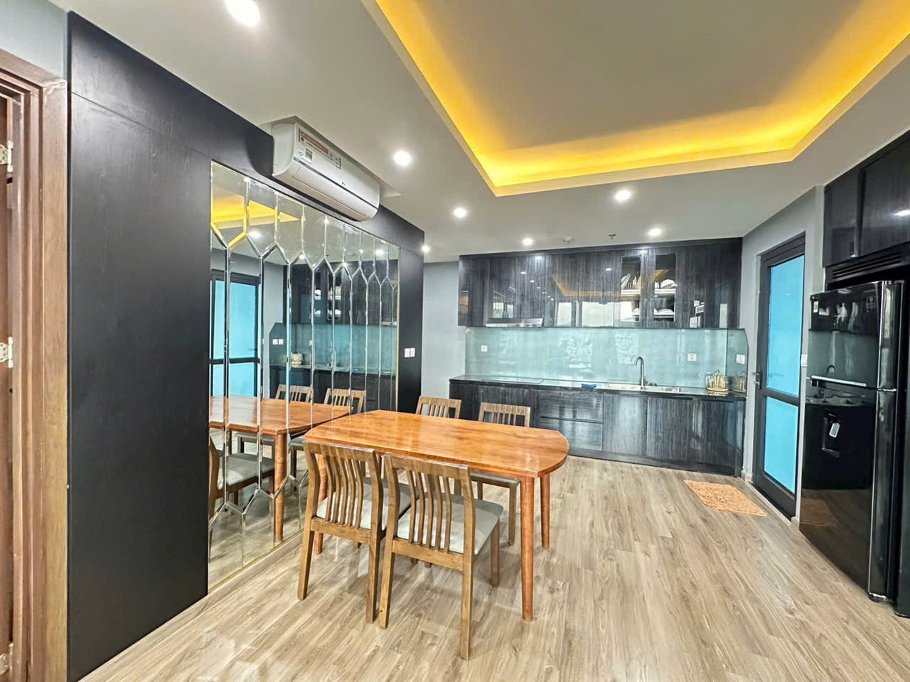 HUD Building Apartment for rent | 3 Bedrooms | 2 WC | 88m2