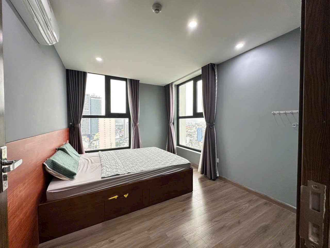 HUD Building Apartment for rent | 3 Bedrooms | 2 WC | 88m2