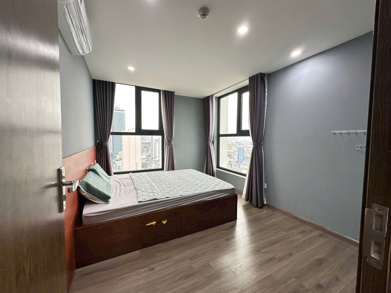 HUD Building Apartment for rent | 3 Bedrooms | 2 WC | 88m2