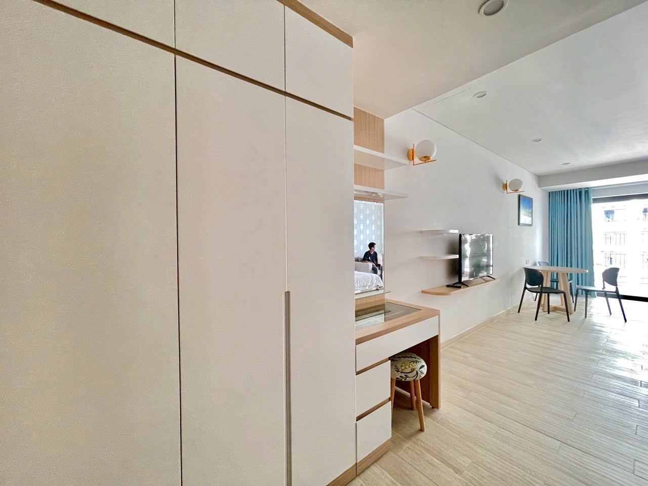 Gold Coast apartment for rent | Studio | High floor