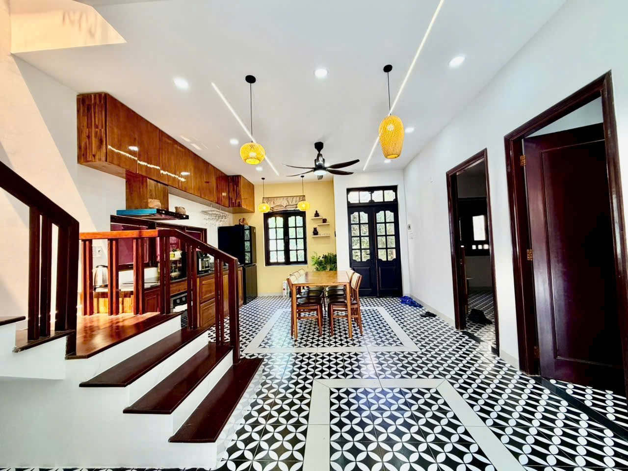 Beautiful house with spacious garden for rent | North Nha Trang