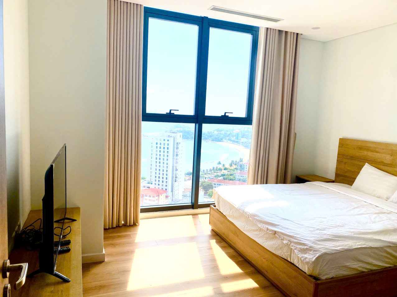 Scenia Bay Apartment for rent | Two bedrooms | Sea view