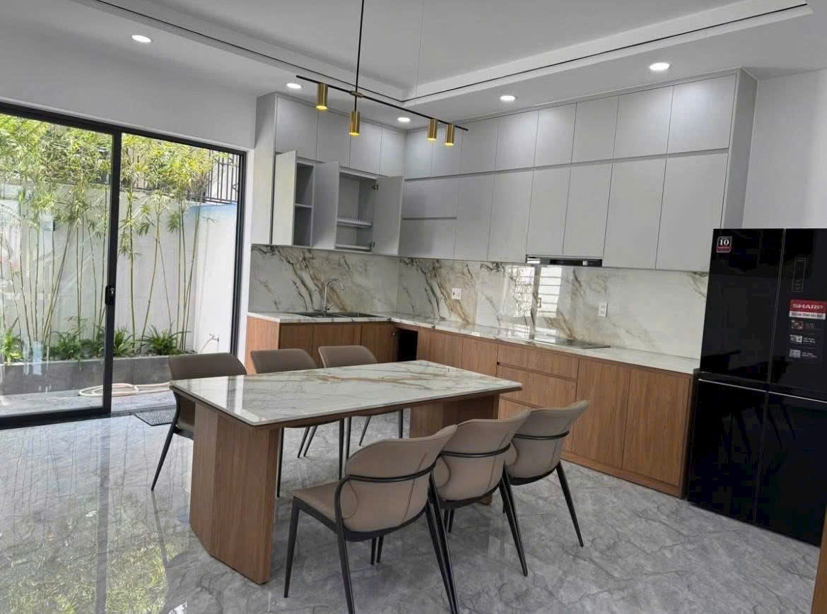 LUXURY HOUSE FOR RENT IN MY GIA | SOUTH NHA TRANG