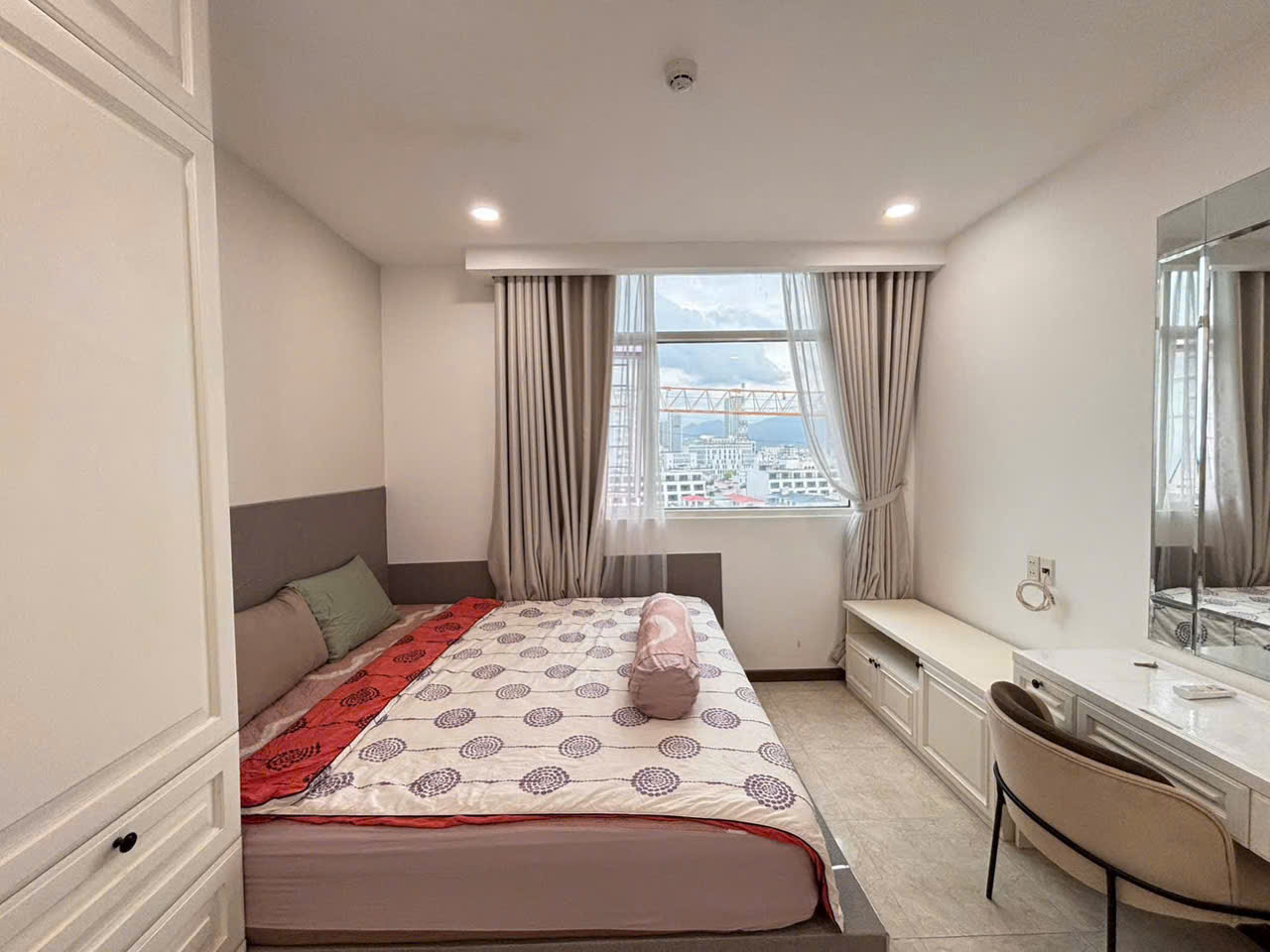 MUONG THANH OCEANUS 04 APARTMENT FOR RENT | TWO BEDROOMS