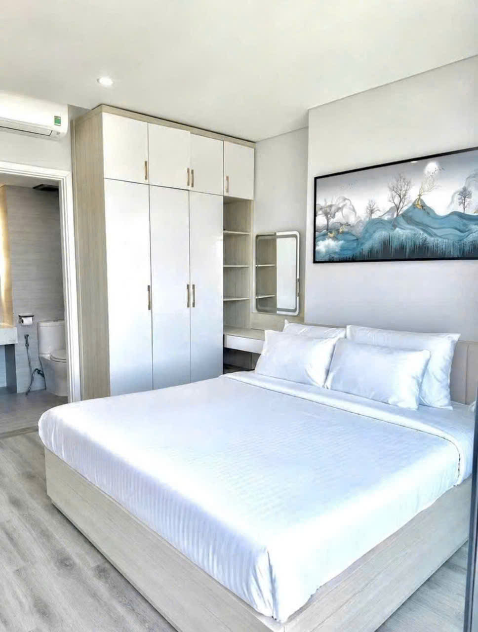 APARTMENT SEA VIEW FOR RENT IN MARINA SUITES, NHA TRANG