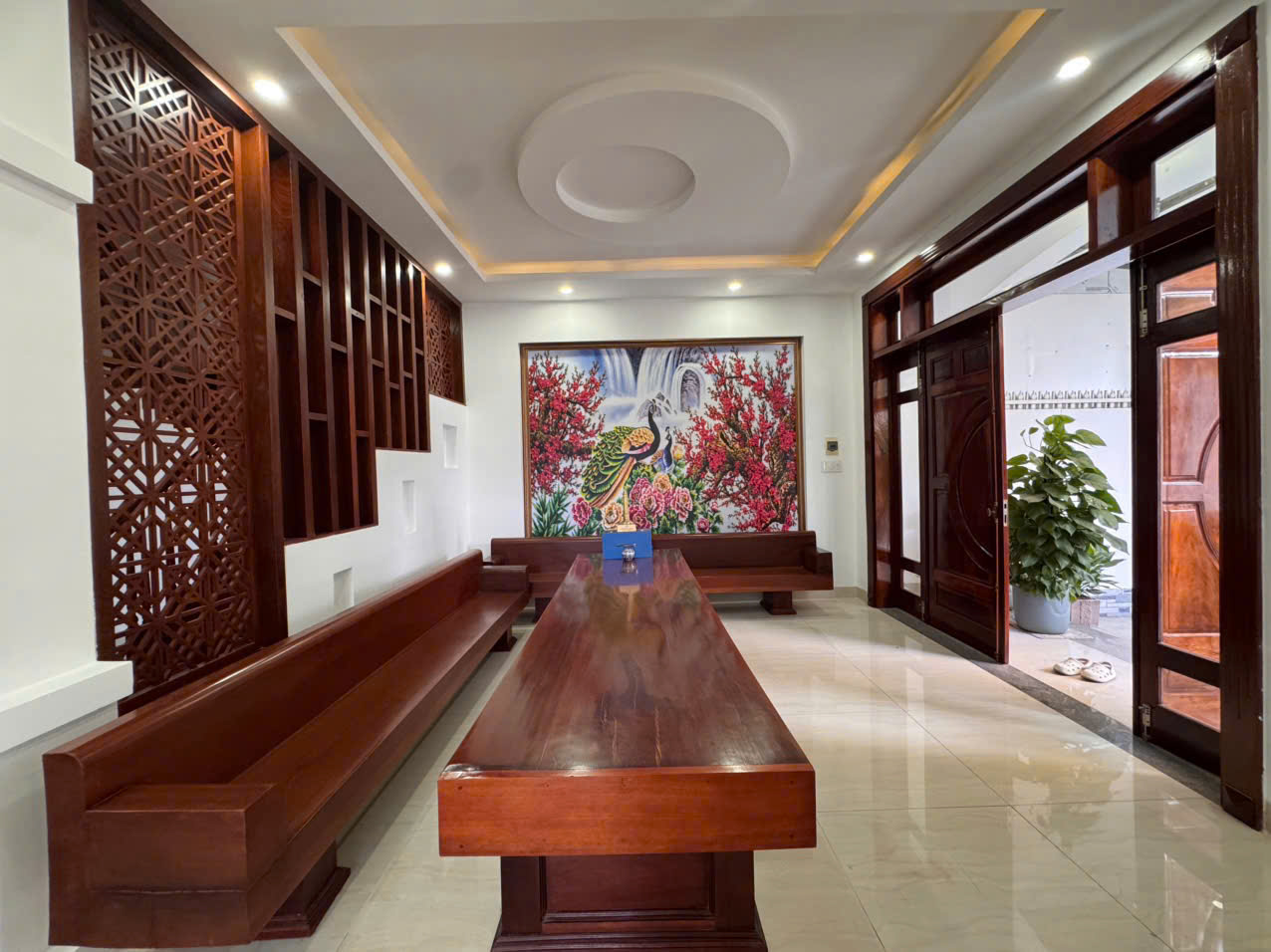 CORNER VILLA FOR RENT – AN BINH TAN URBAN AREA, SOUTH NHA TRANG