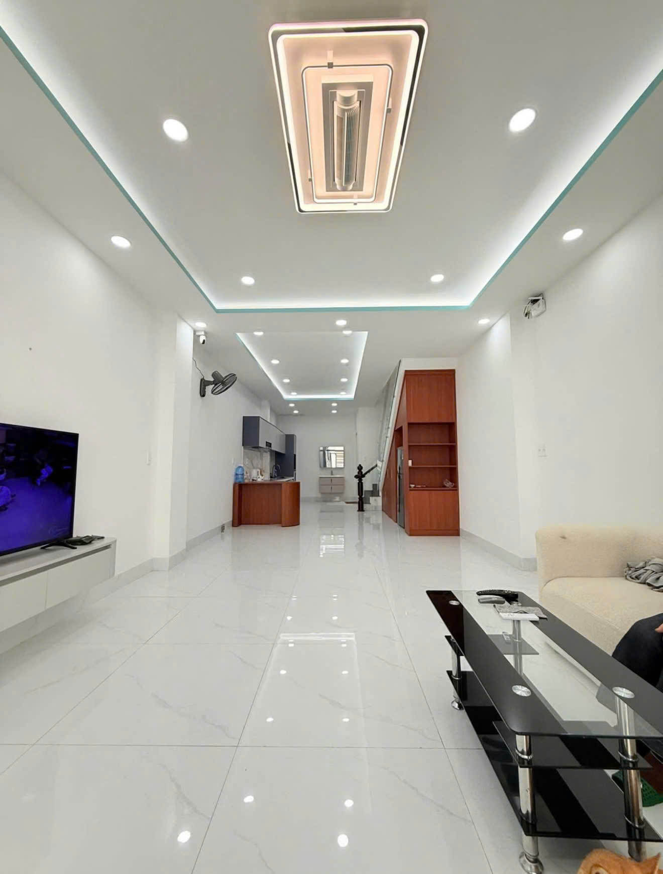 HOUSE FOR  RENT IN NHA TRANG