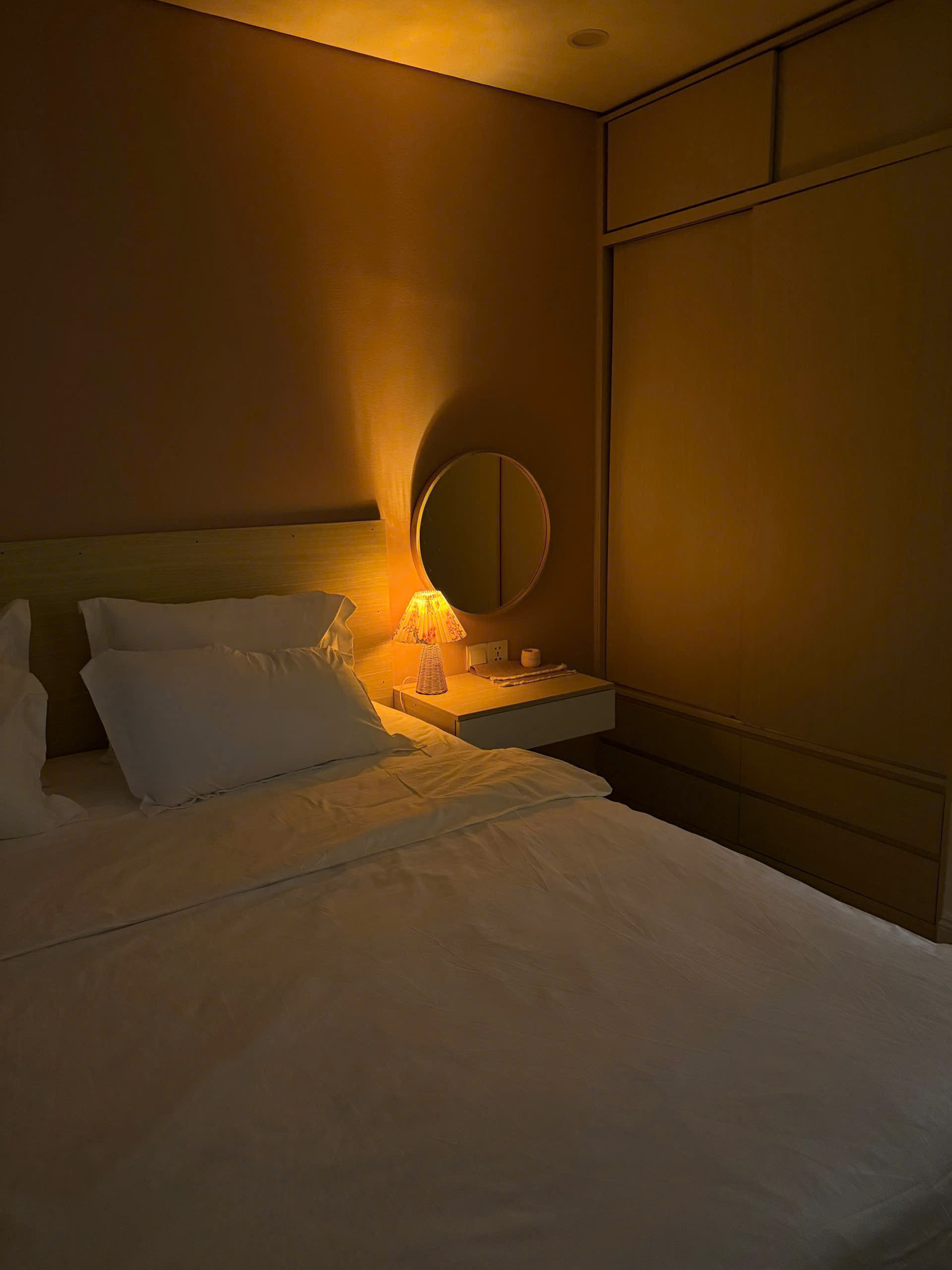 TWO BEDROOMS APARTMENT FOR RENT AT GOLD COAST NHA TRANG