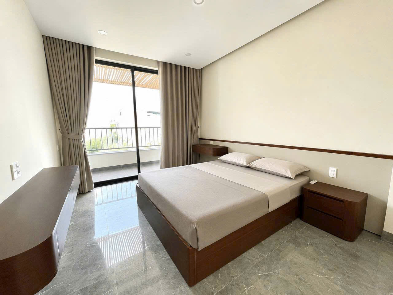 BEAUTIFUL HOUSE 6 BEDROOMS FOR RENT IN MY GIA URBAN SOUTH NHA TRANG