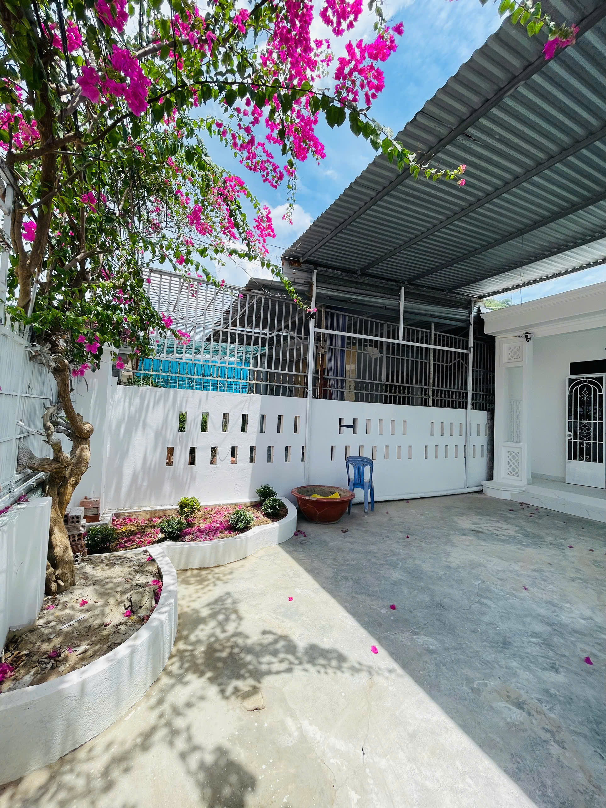 BEAUTIFUL HOUSE FOR RENT IN NORTH NHA TRANG