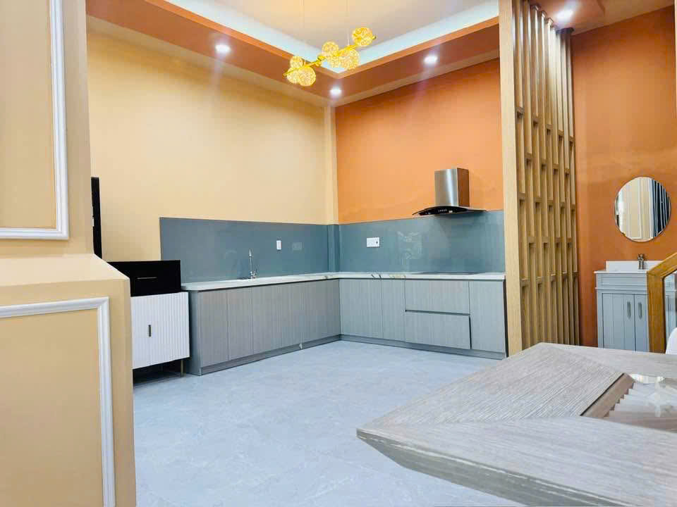 HOUSE FOR RENT IN NORTH NHA TRANG | NEAR HON CHONG BEACH