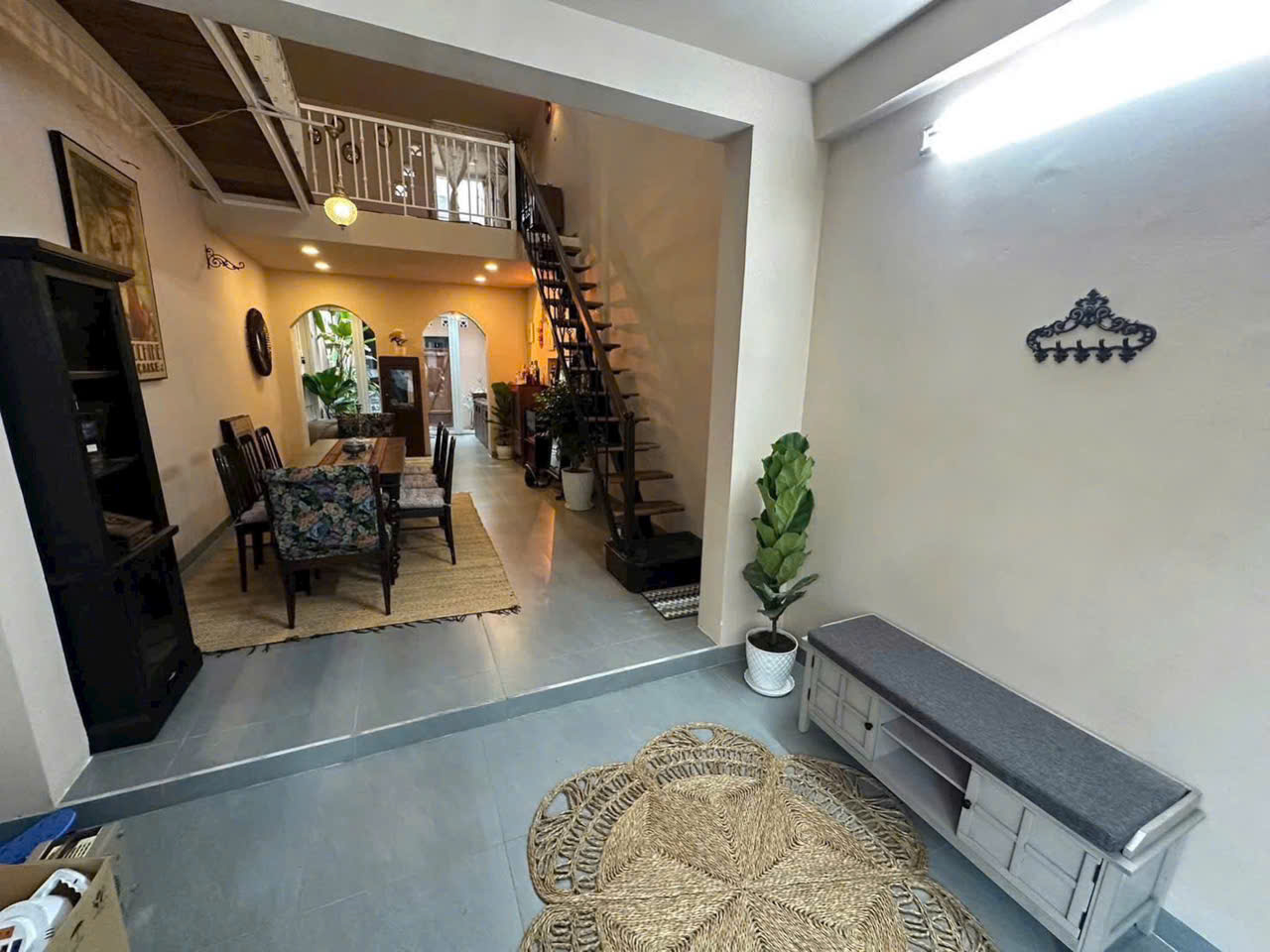 BEAUTIFUL VINTAGE-STYLE HOUSE FOR RENT IN NHA TRANG CENTER