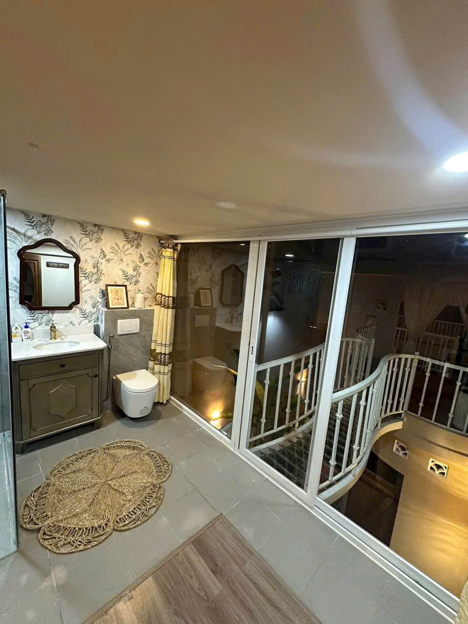BEAUTIFUL VINTAGE-STYLE HOUSE FOR RENT IN NHA TRANG CENTER
