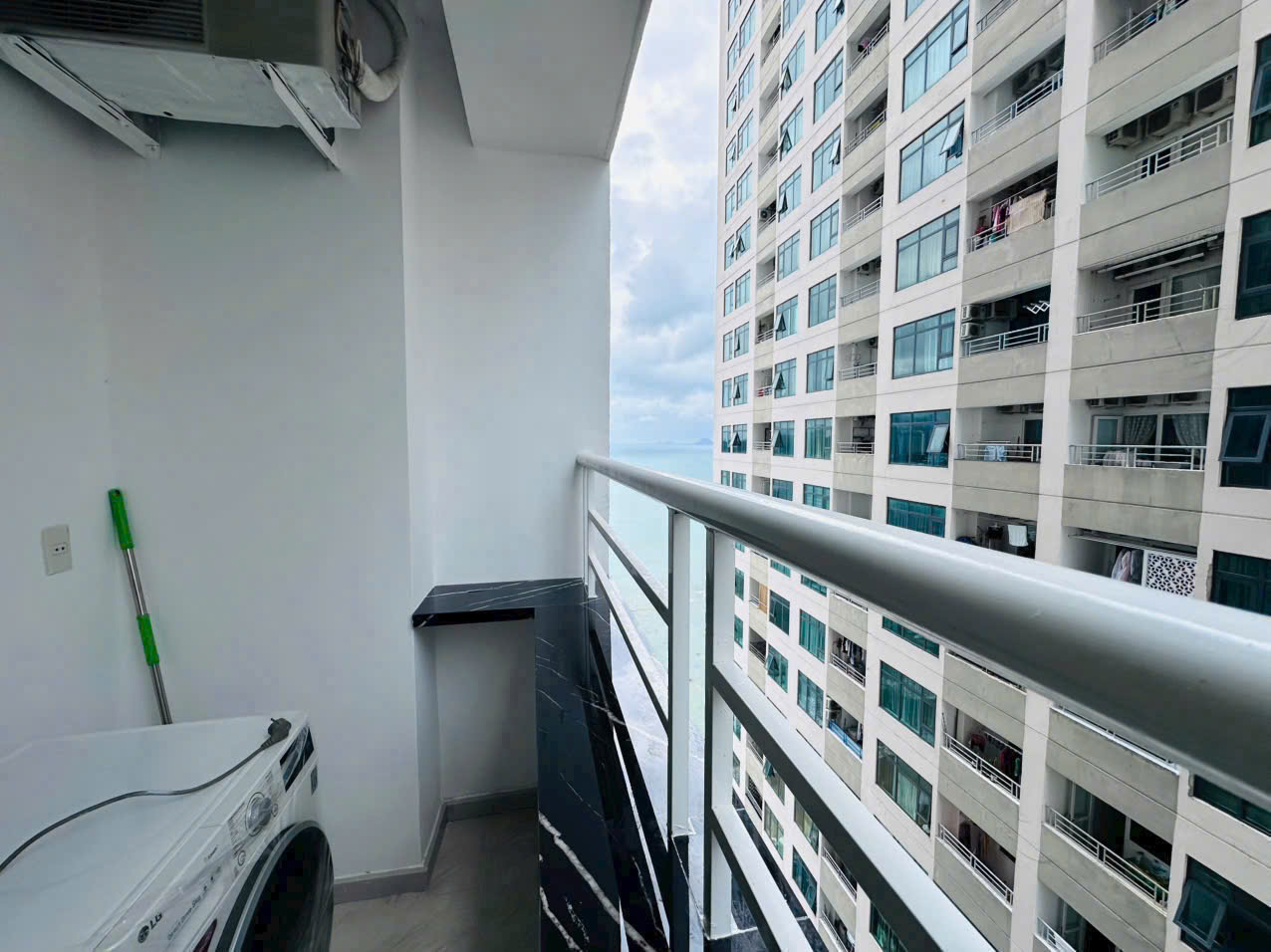 APARTMENT FOR RENT IN MUONG THANH VIEN TRIEU | NEAR HON CHONG BEACH NORTH NHA TRANG