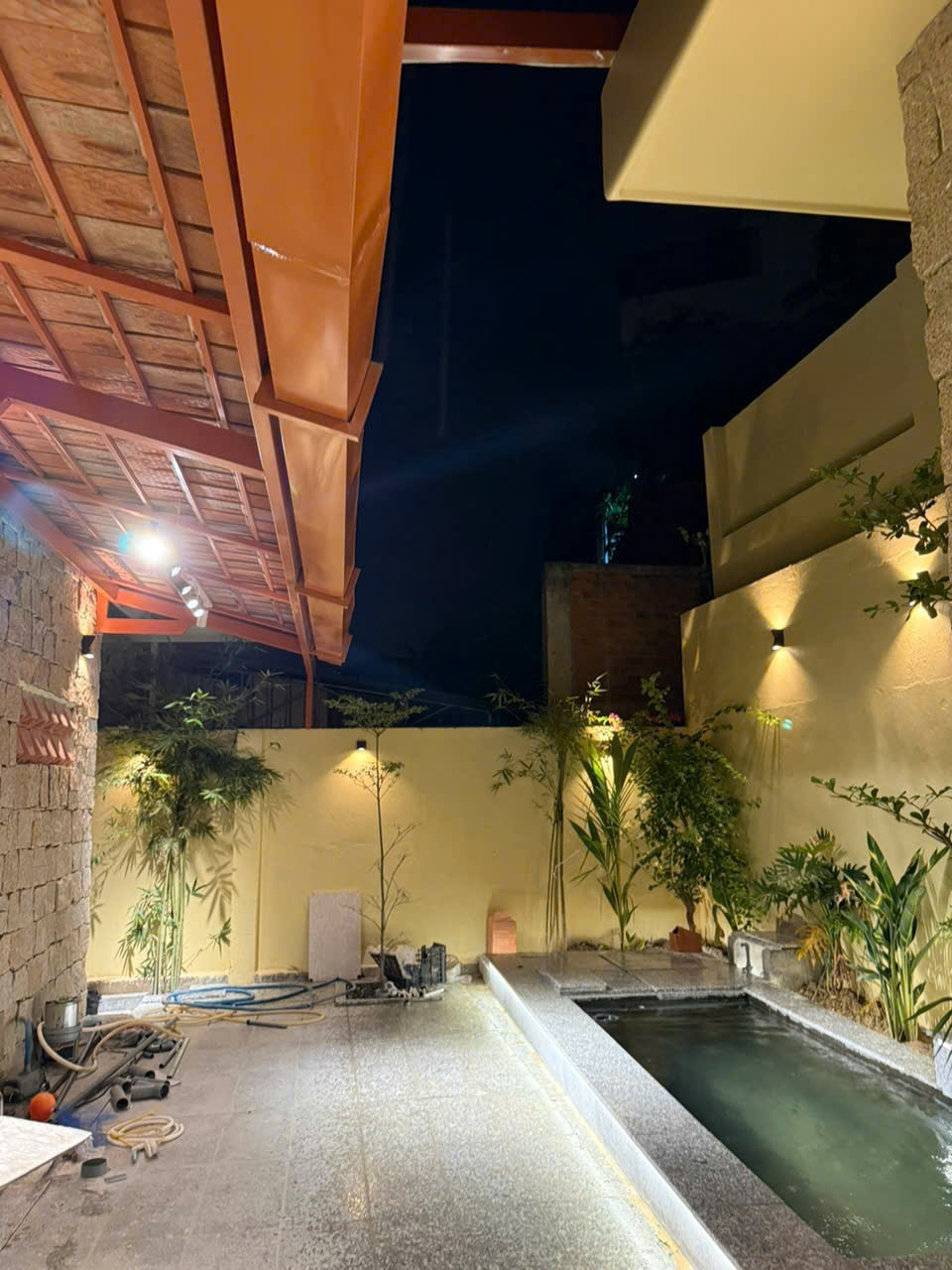 VILLA WITH POOL AND GARDEN FOR RENT IN NORTH NHA TRANG | CLOSE TO THE BEACH