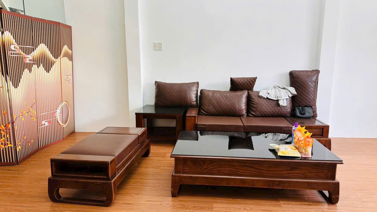 HOUSE FOR RENT WITH 2-STORY NEAR LOTTE MART NHA TRANG
