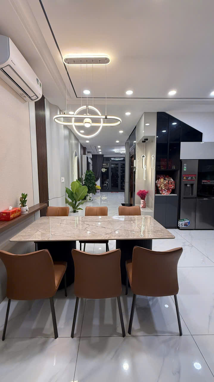 MODERN 4-STORY HOUSE FOR RENT MY GIA PACK 5 NHA TRANG | FACING THE PARK AND EQUIPPED WITH ELEVATOR