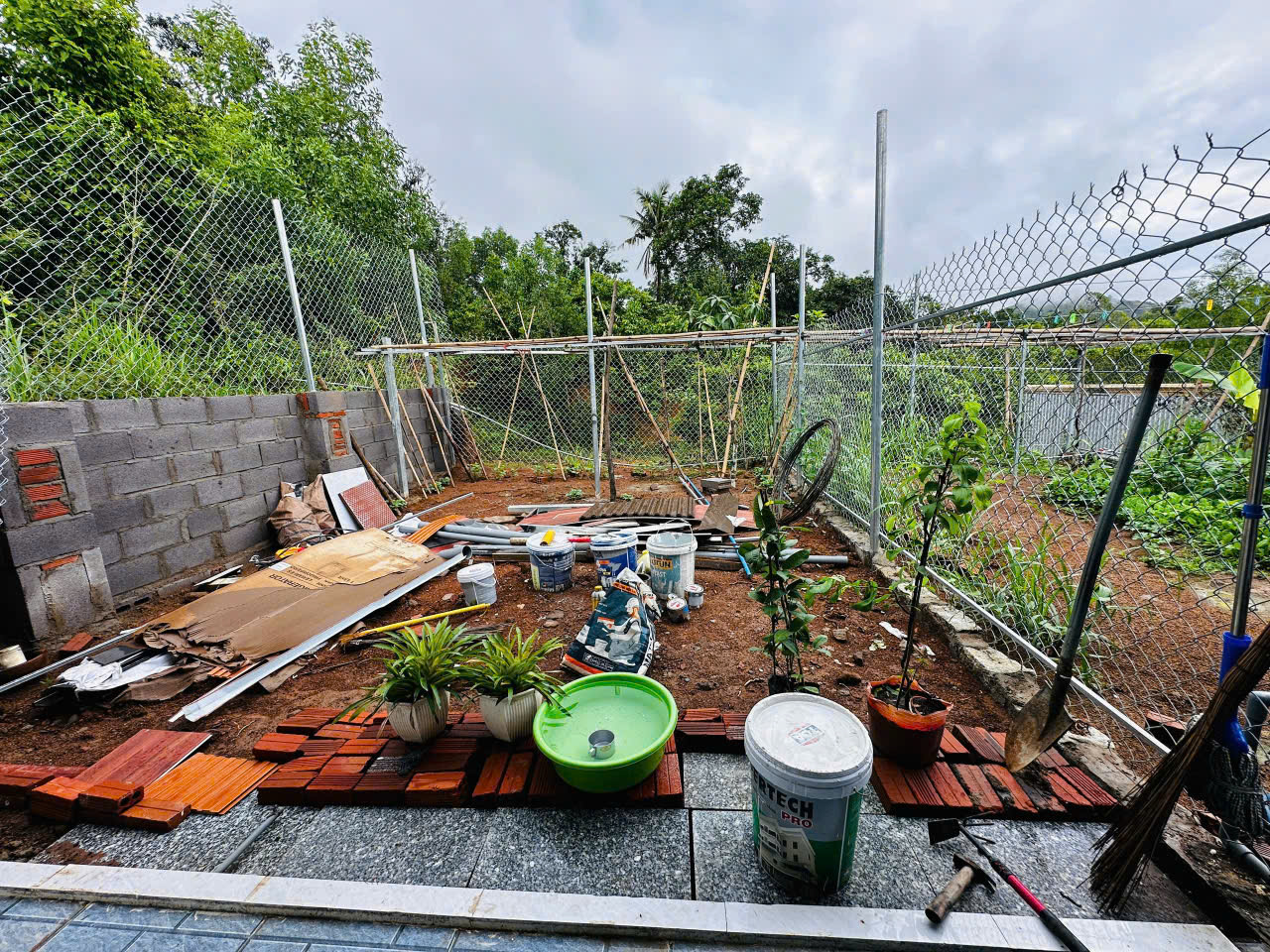 NEW HOUSE WITH GARDEN FOR RENT IN HON NGHE | NORTH NHA TRANG