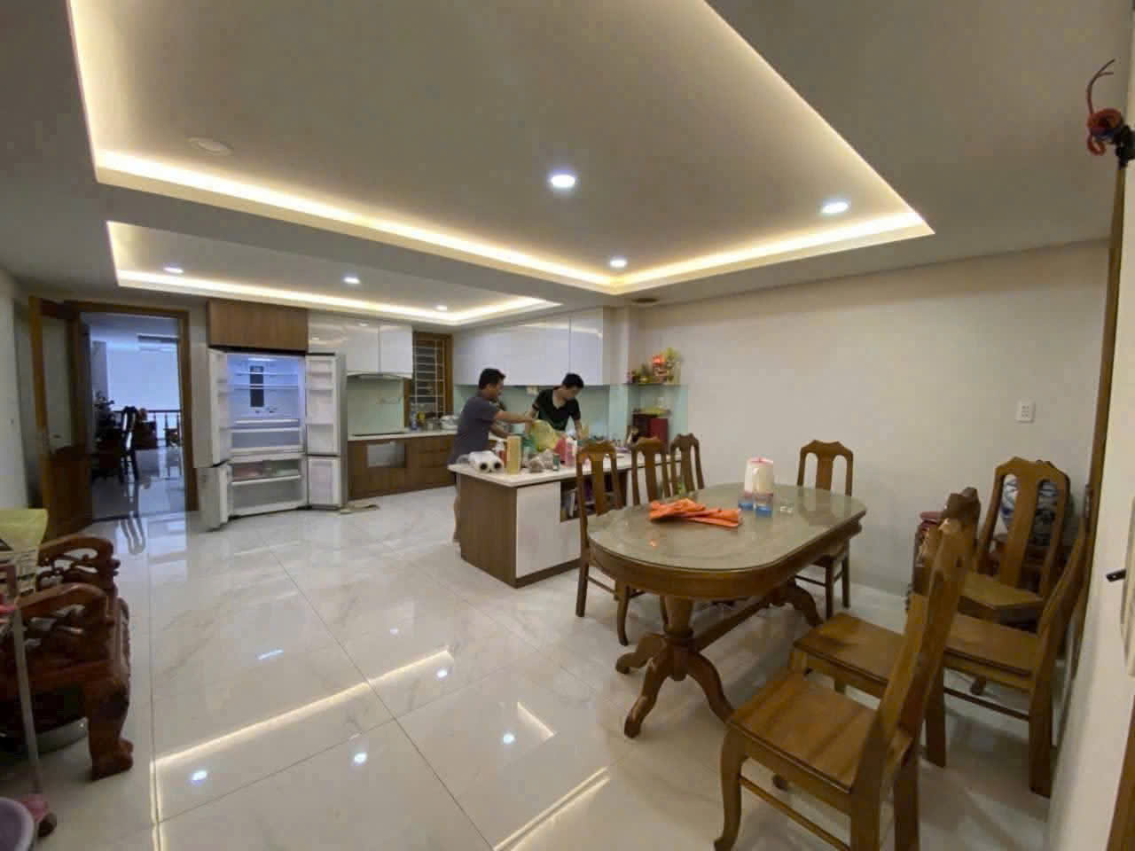 SPACIOUS 3-STORY APARTMENT STYLE HOUSE FOR RENT IN NORTH NHA TRANG
