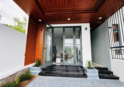 NEW HOUSE WITH GARDEN FOR RENT IN HON NGHE | NORTH NHA TRANG