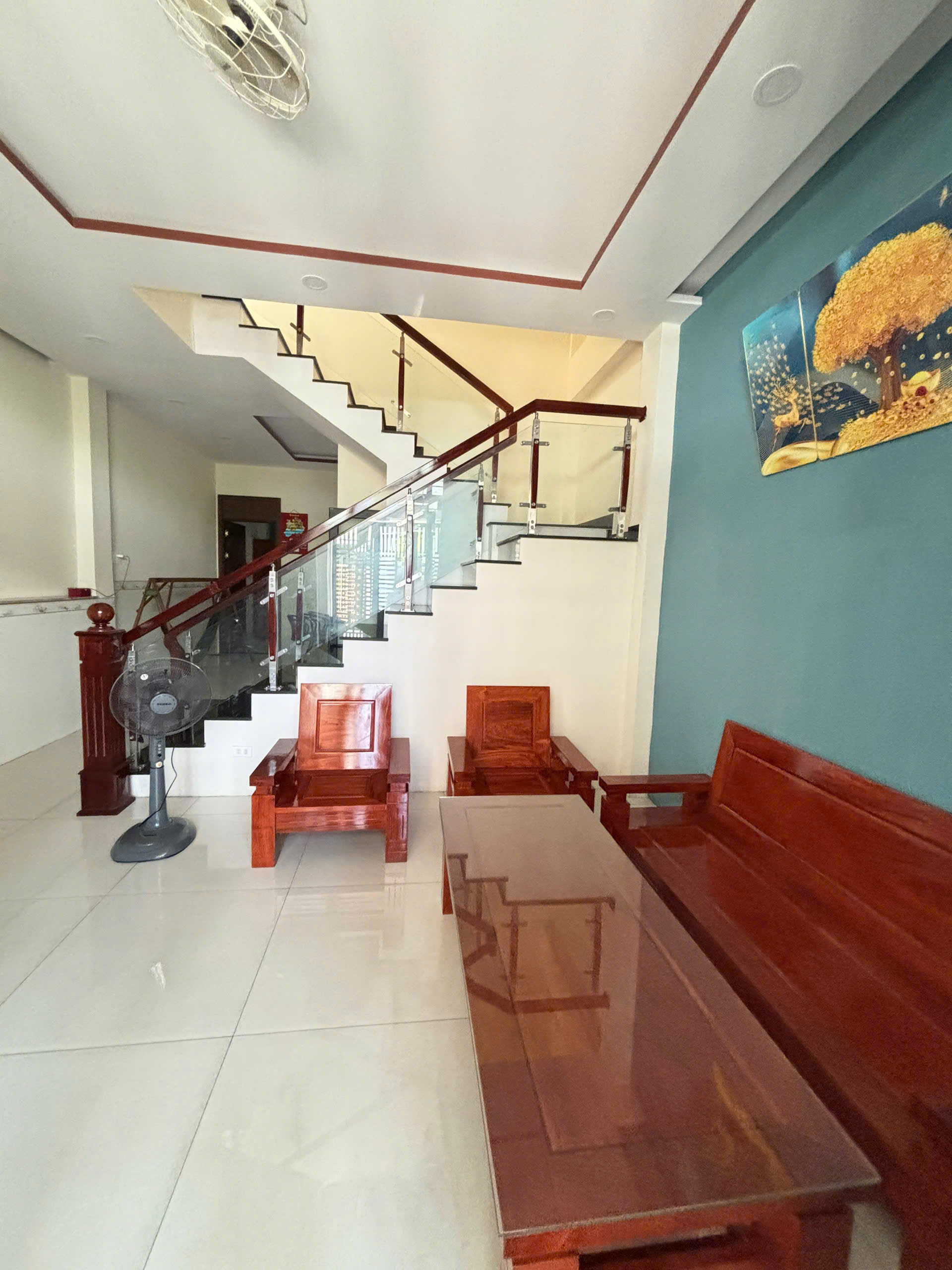 MORDEN 2-STORY HOUSE WITH ROOFTOP TERRACE FOR RENT IN NORTH NHA TRANG