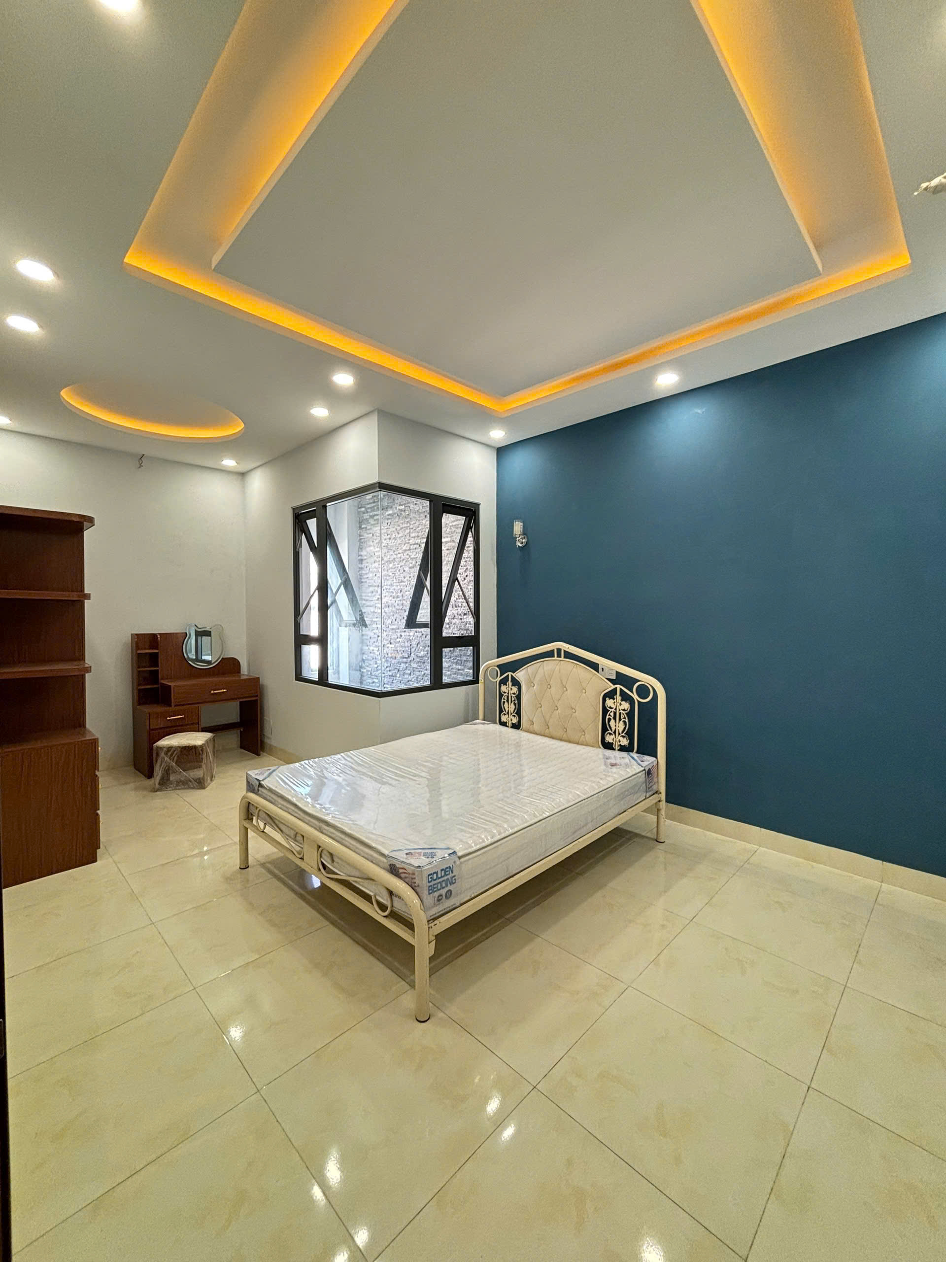 MORDEN 2-STORY HOUSE WITH ROOFTOP TERRACE FOR RENT IN NORTH NHA TRANG