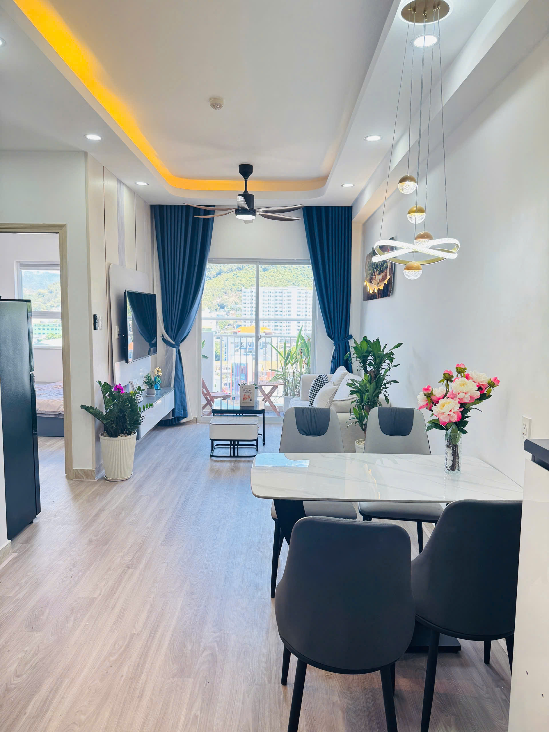 BÁN CĂN HỘ 2 PHÒNG NGỦ CHUNG CƯ HOÀNG QUÂN PHÍA BẮC NHA TRANG