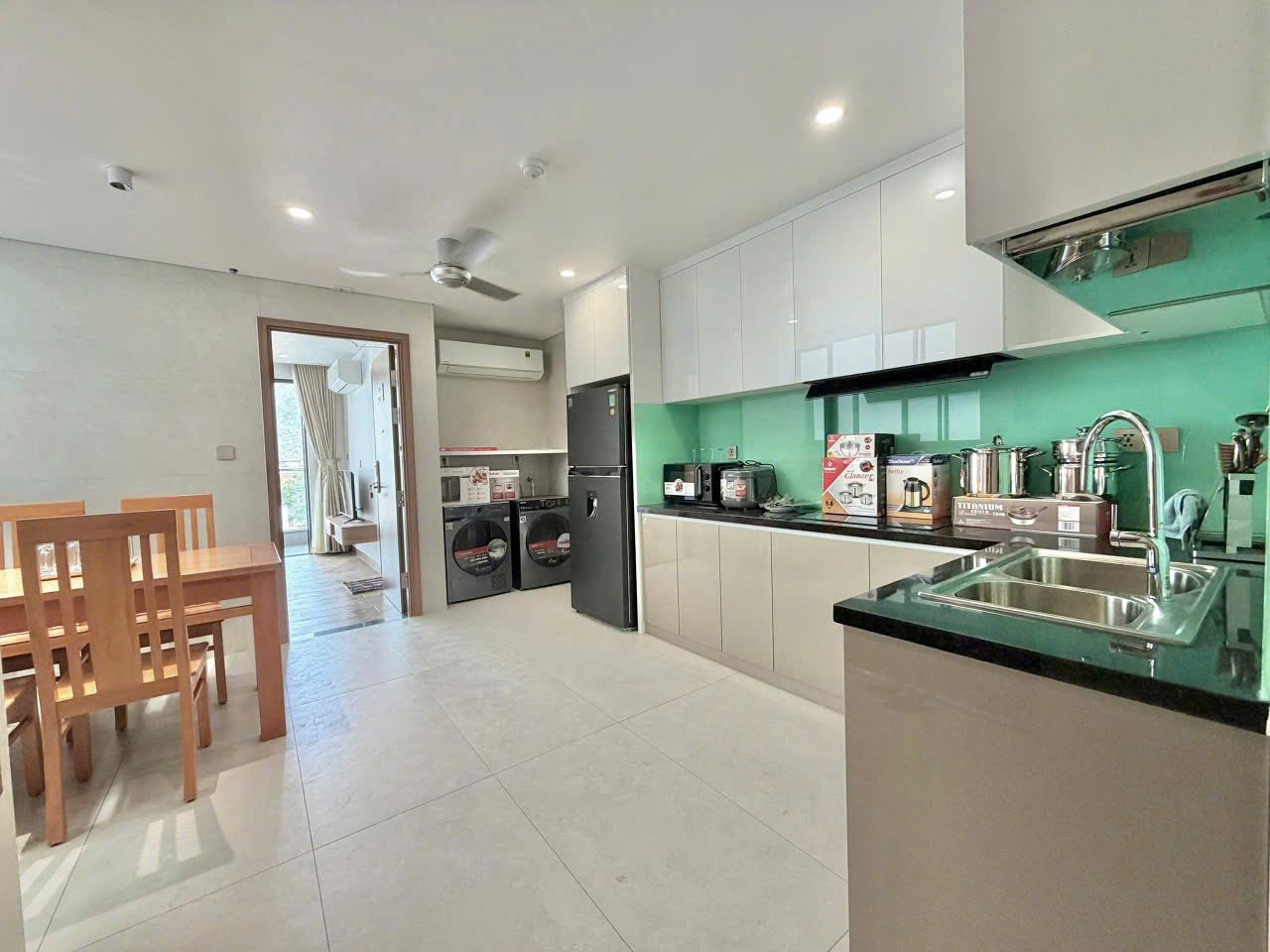 MODERN APARTMENT 2 BEDROOMS FOR RENT IN NORTH NHA TRANG