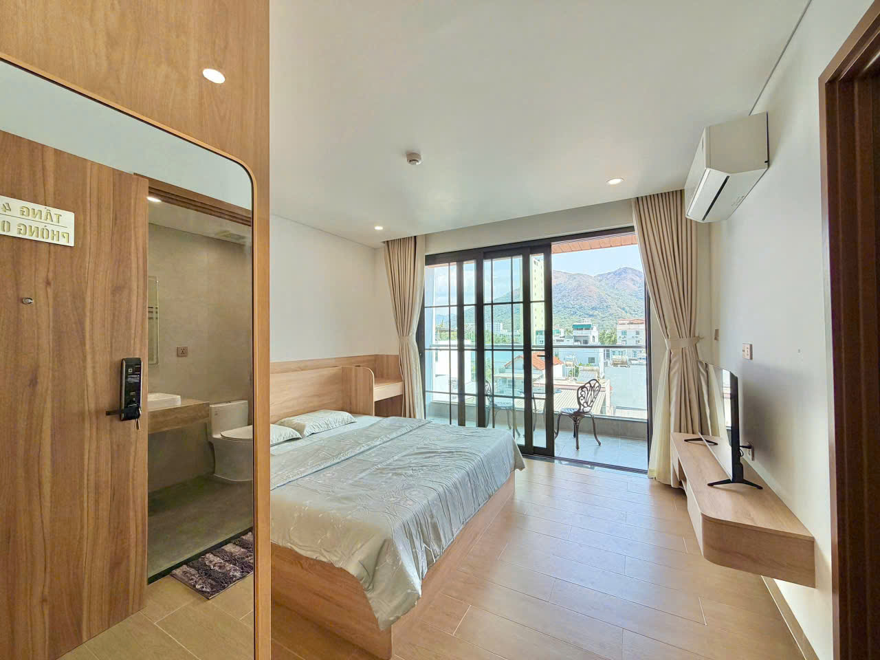 MODERN APARTMENT 2 BEDROOMS FOR RENT IN NORTH NHA TRANG