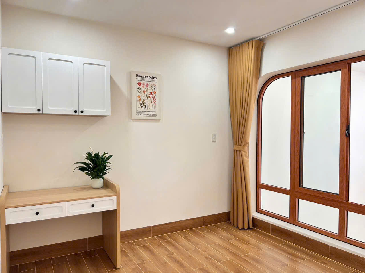CHARMING 2-STORY HOUSE FOR RENT IN NORTH NHA TRANG
