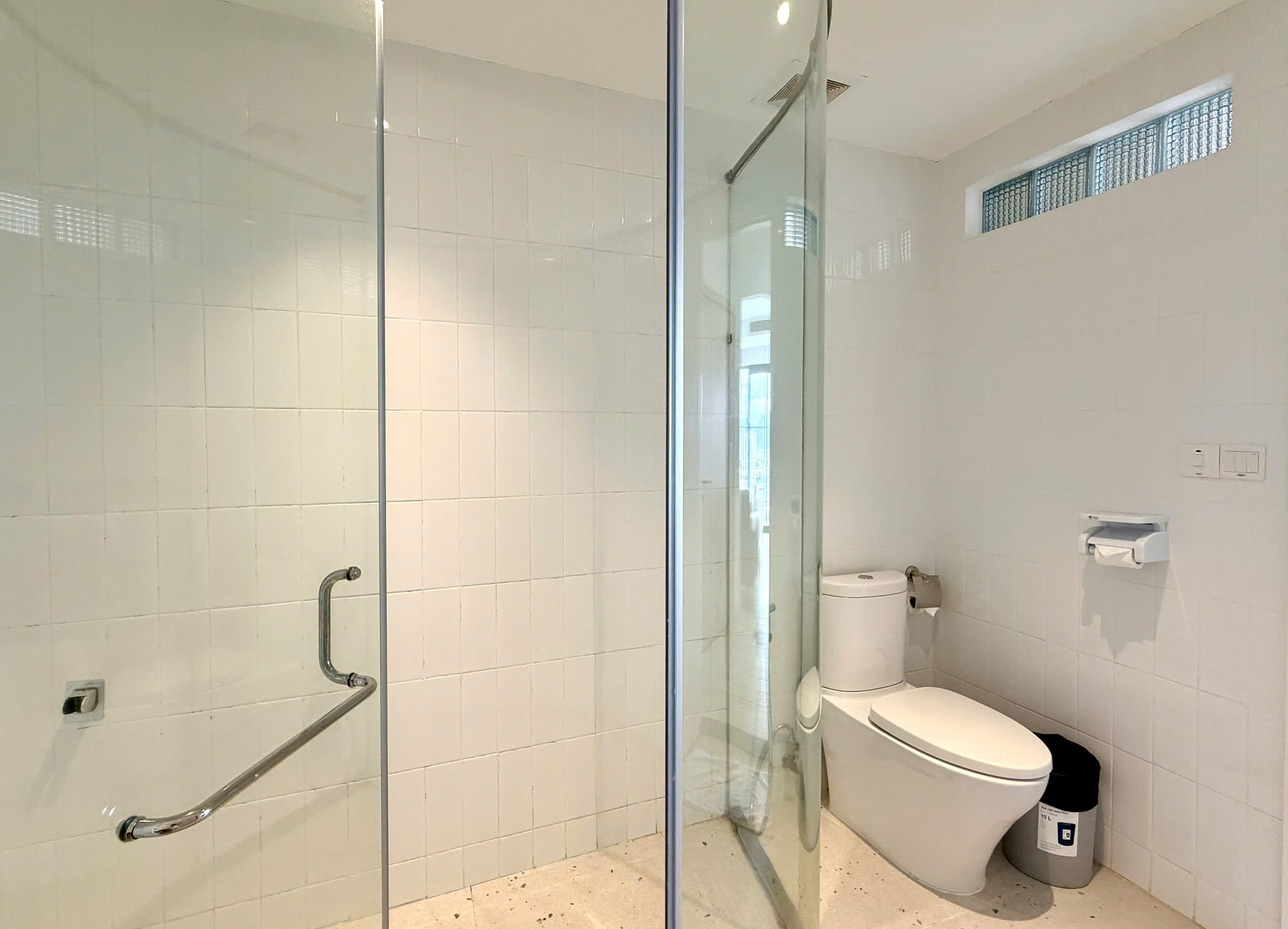LUXURY 2 BEDROOMS SEA VIEW APARTMENT FOR RENT IN GOLD COAST NHA TRANG