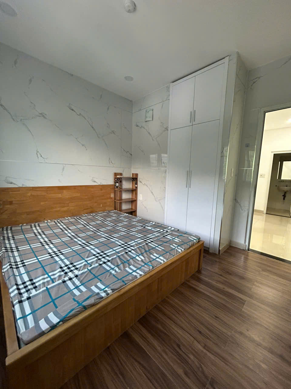CORNER APARTMENT FOR RENT IN BINH PHU 2| NORTH NHA TRANG