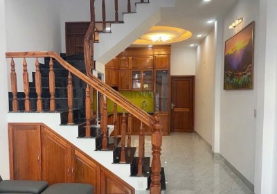 BRAND NEW 3-STORY TOWNHOUSE WITH CAR PARKING FOR RENT IN WEST NHA TRANG