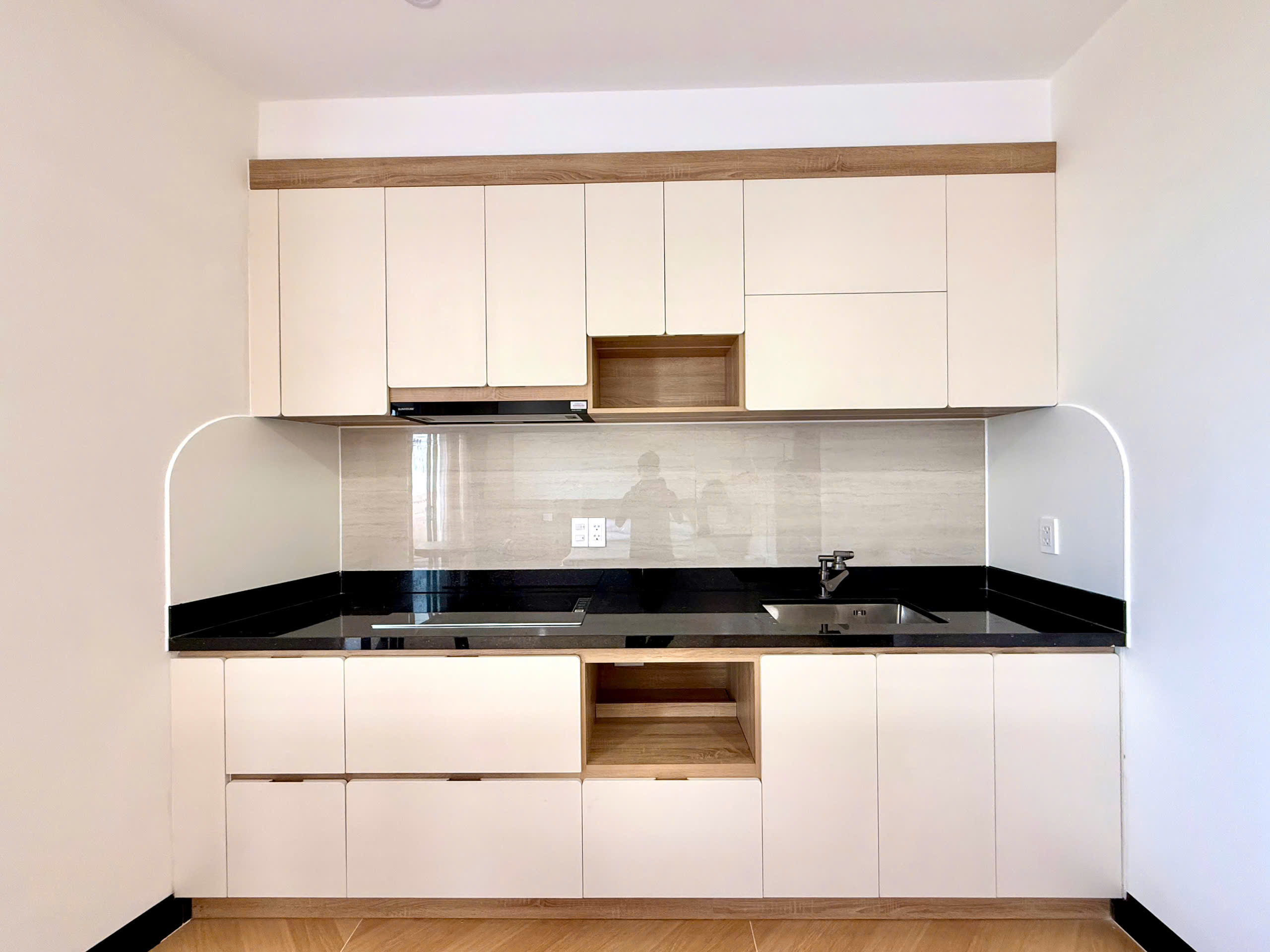 LUXURY STUDIO APARTMENT FOR RENT NEAR HON CHONG BEACH | NORTH NHA TRANG