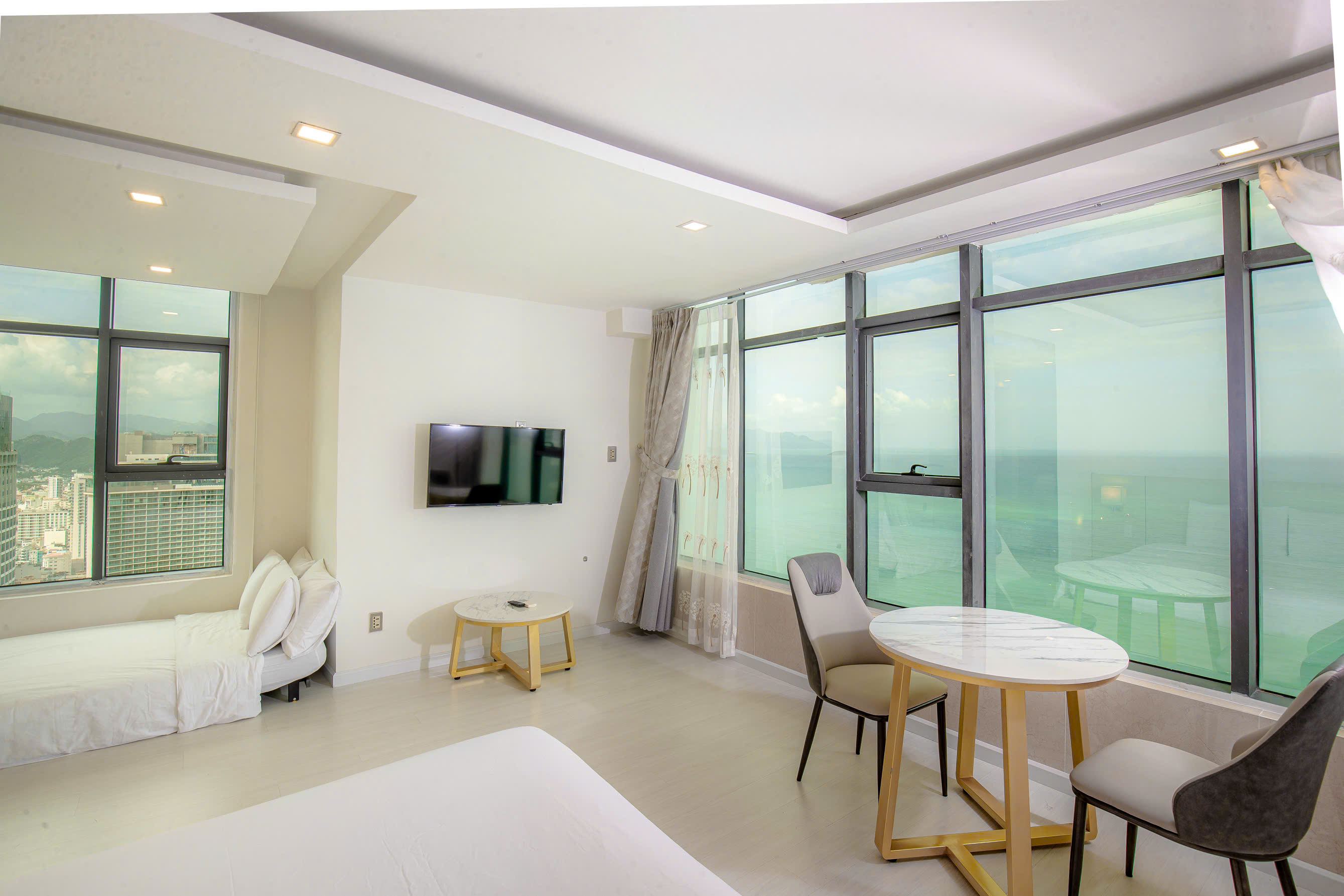 OCEAN VIEW APARTMENT FOR RENT IN MUONG THANH 60 TRAN PHU | NHA TRANG CENTER