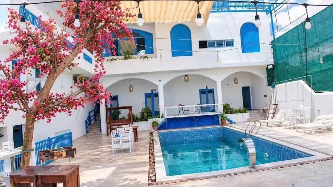 BEACHFRONT VILLA FOR RENT IN VINH LUONG NHA TRANG