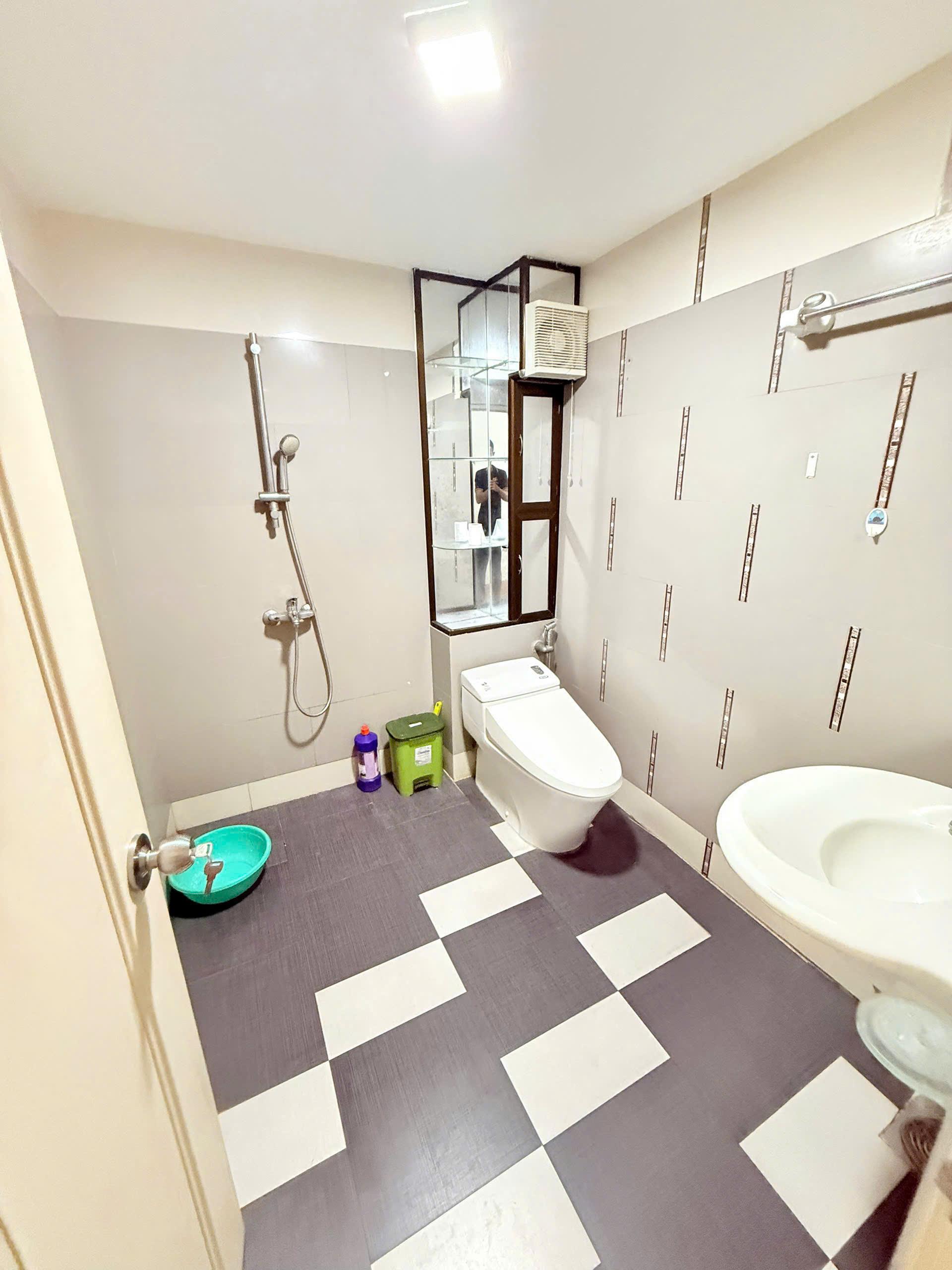 BEAUTIFUL HOUSE FOR RENT IN NHA TRANG CENTRAL
